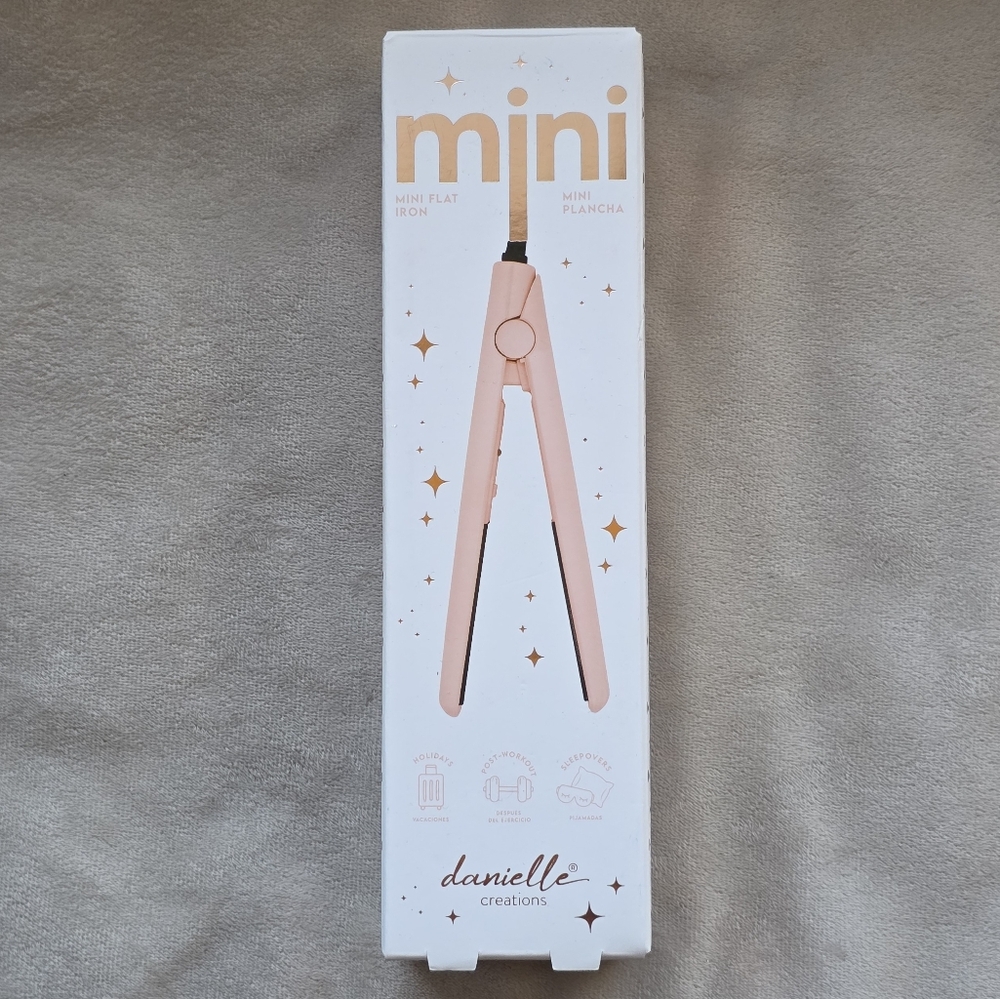 DANIELLE CREATIONS Mini Hair Straightener - Pink